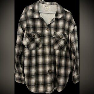 Passport Plaid Sherpa-Lined Jacket Medium Stylish Unique Sherpa Lined Button Up